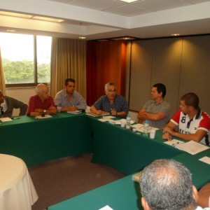 Reunião de representantes de clubes com o Dep. Otávio Leite